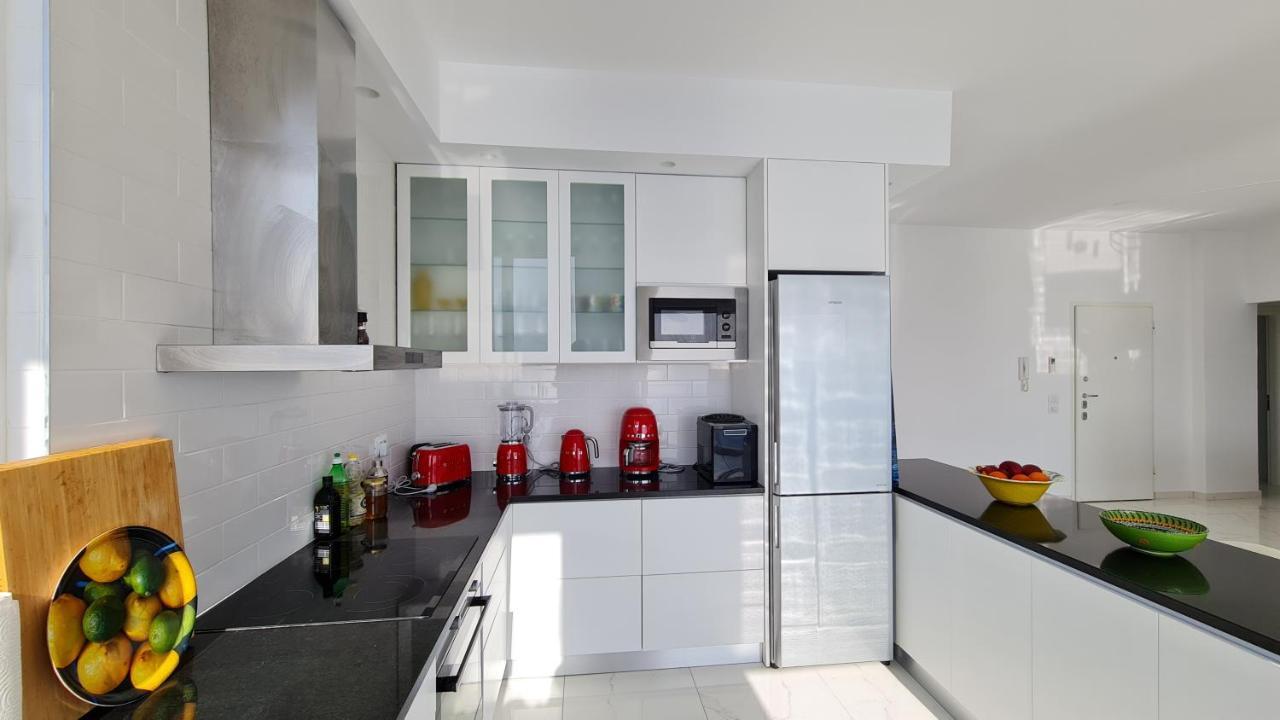 Rocknest Sea View Penthouse Apartamento Sarandë Exterior foto