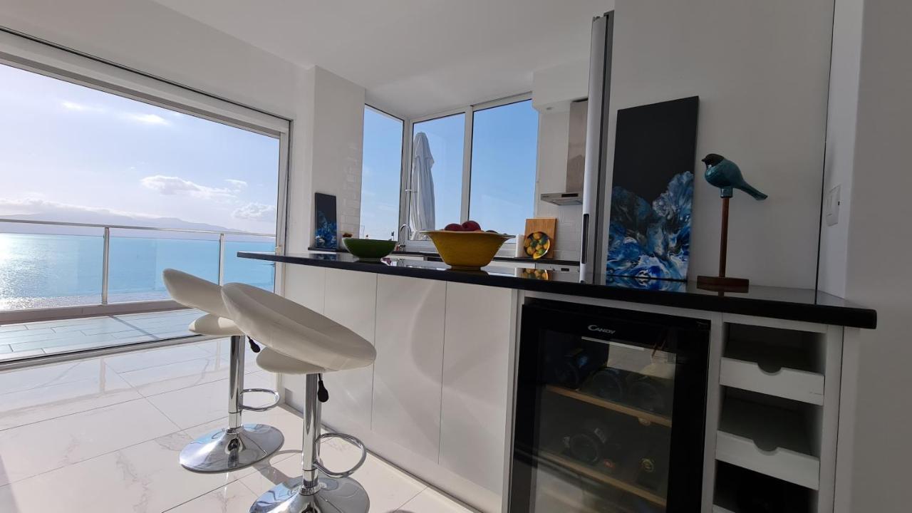 Rocknest Sea View Penthouse Apartamento Sarandë Exterior foto