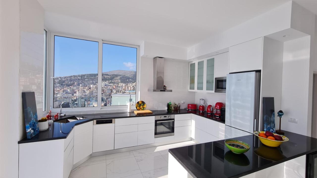 Rocknest Sea View Penthouse Apartamento Sarandë Exterior foto