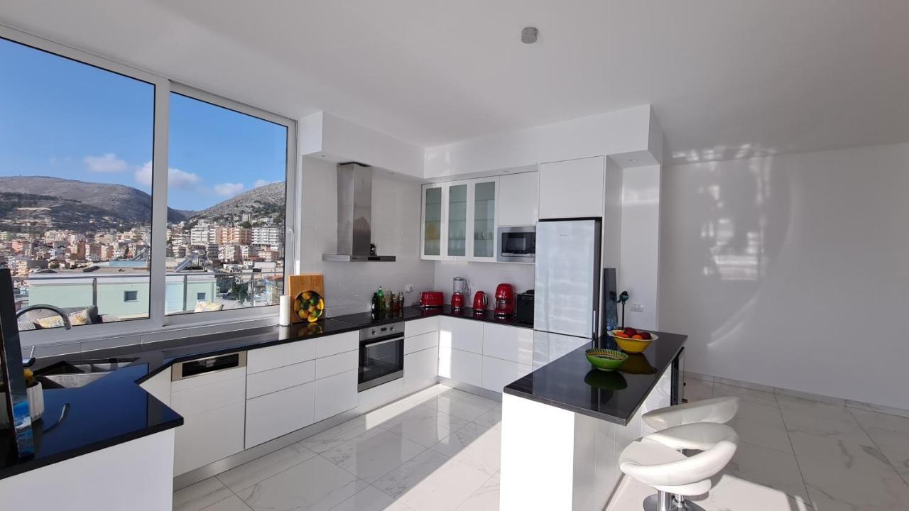 Rocknest Sea View Penthouse Apartamento Sarandë Exterior foto